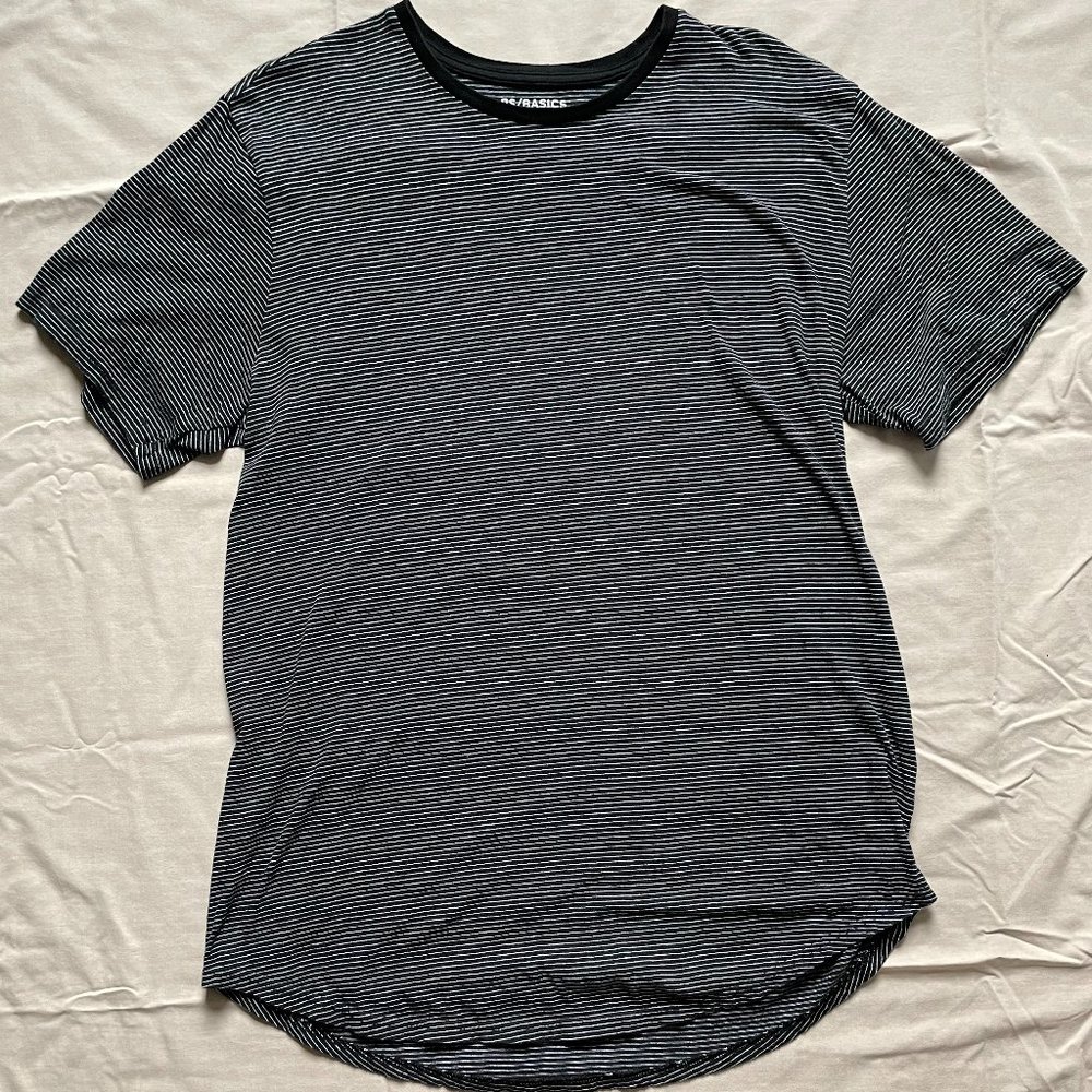 PacSun T-Shirt Black & White Stripes